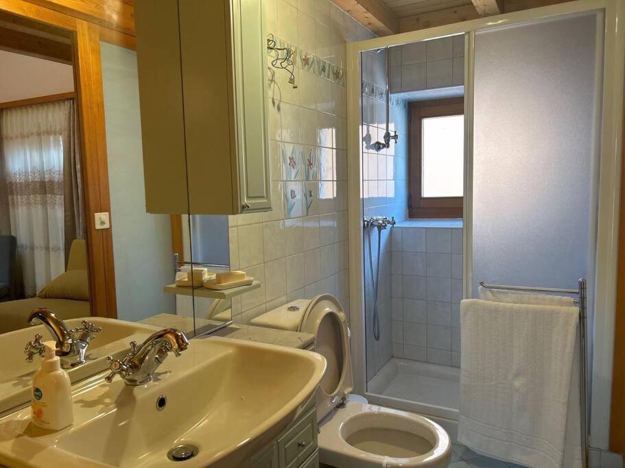 A Hilarious Hideaway In Roveredo Apartamento Exterior foto